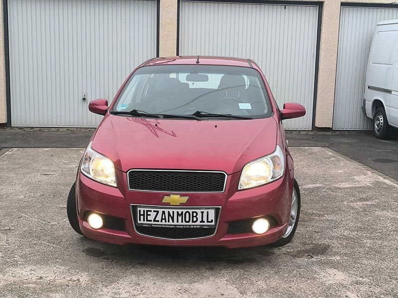 Gebraucht Chevrolet Aveo 101 PS (74 kW) 2008 Rot Kleinwagen