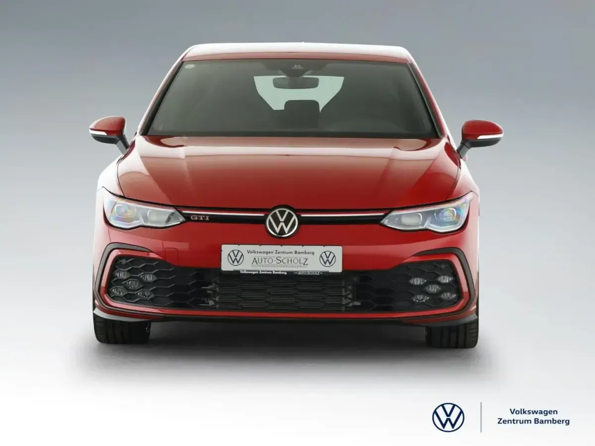 Gebraucht VW Golf VIII GTI 245 PS (180 kW) 2023 Rot Limousine