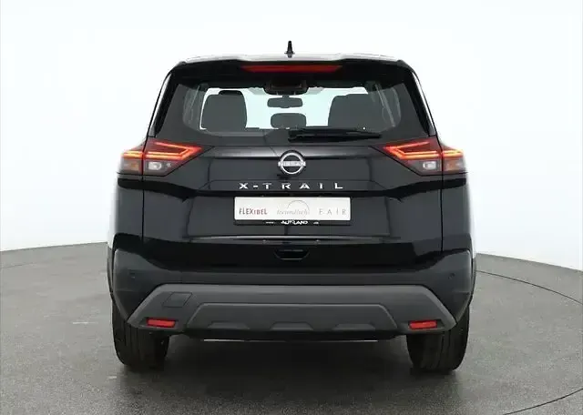 Neu Nissan X-Trail Acenta 163 PS (119 kW) 2026 Schwarz SUV