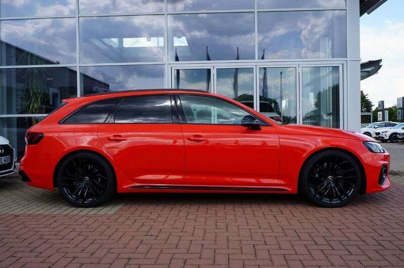 Gebraucht Audi RS4 Ambiente 450 PS (330 kW) 2022 Rot Kombi