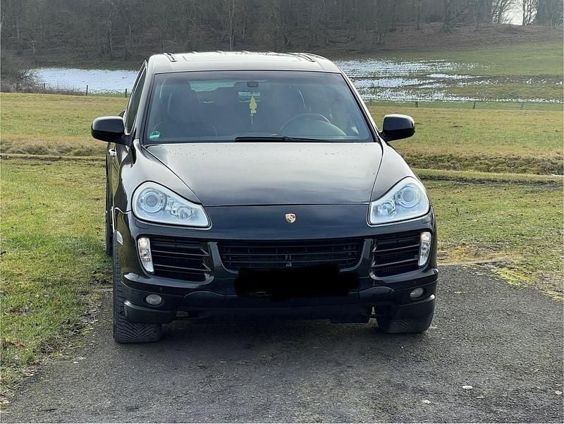 Gebraucht Porsche Cayenne 240 PS (176 kW) 2010 Schwarz SUV