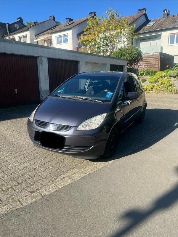 Grau Gebraucht 2005 Mitsubishi Colt Kleinwagen | 1.499 € (Fairer Preis) - Bild 1/4