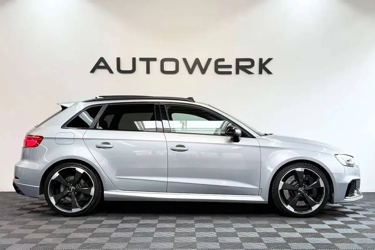 Gebraucht Audi RS3 Sport 400 PS (294 kW) 2020 Silber Limousine