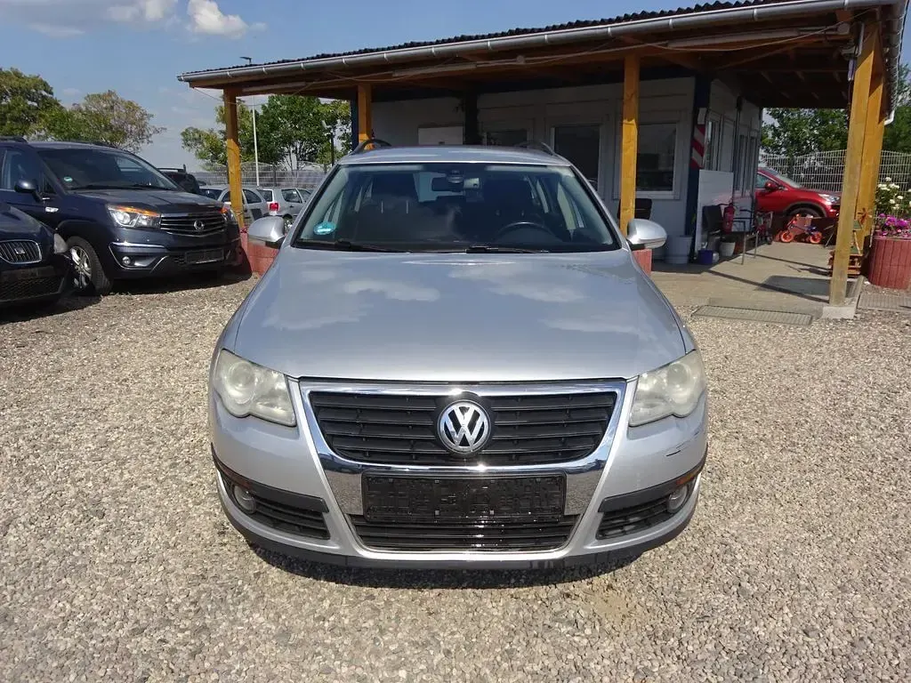 Gebraucht VW Passat Trendline 102 PS (75 kW) 2005 Silber Kombi