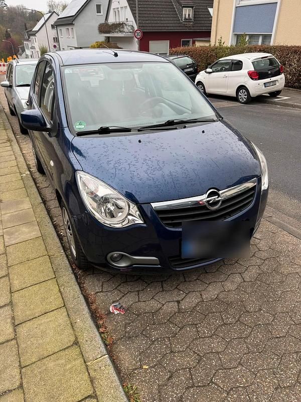 Gebraucht Opel Agila 69 PS (50 kW) 2009 Blau Kleinwagen