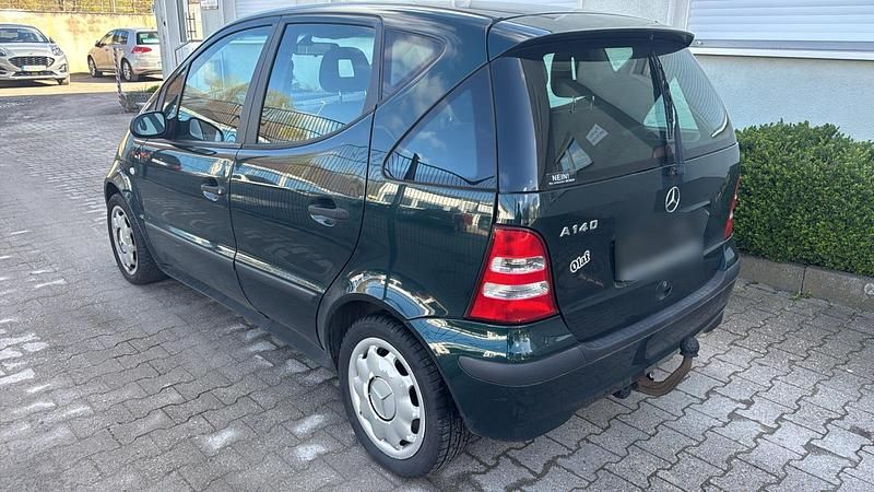 Gebraucht Mercedes A140 81 PS (59 kW) 2002 Grün Kleinwagen