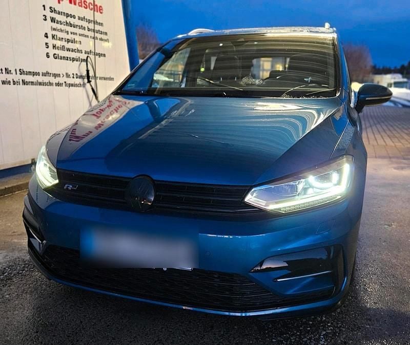 Gebraucht VW Touran R-line 190 PS (139 kW) 2020 Blau Van / Kleinbus