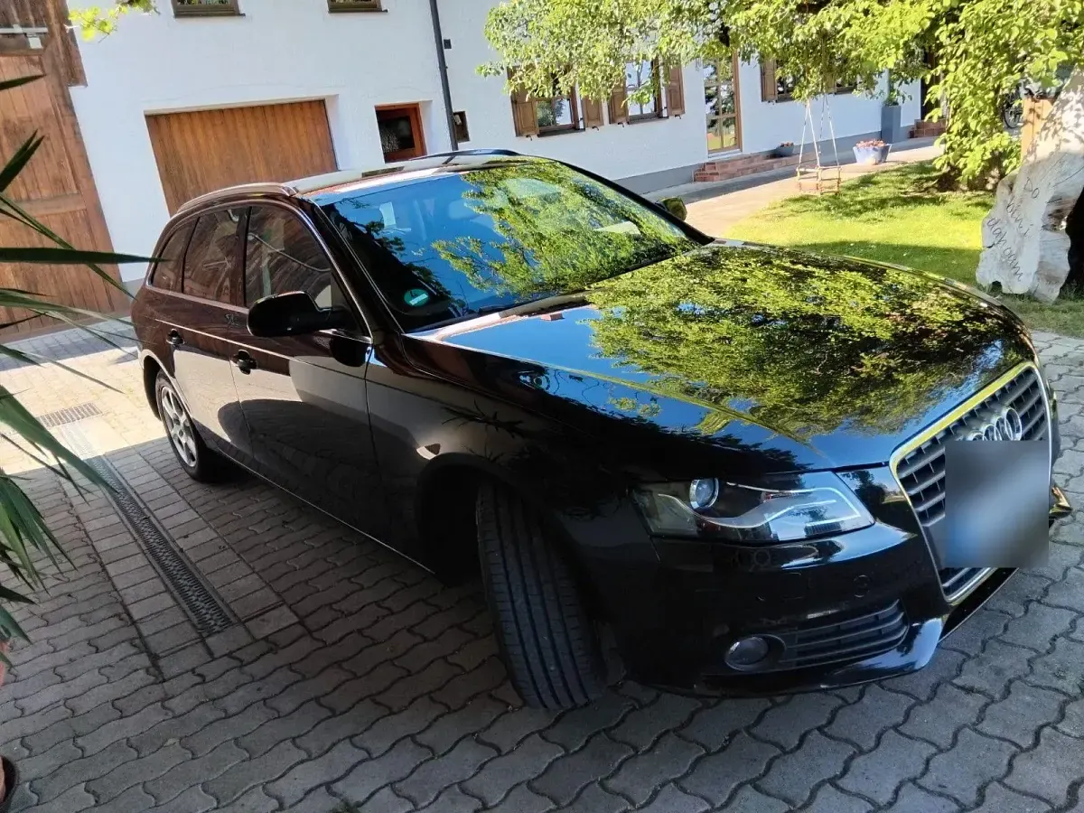 Gebraucht Audi A4 150 PS (110 kW) 2009 Schwarz Limousine