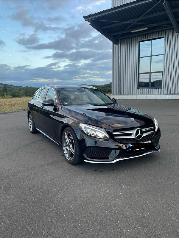 Gebraucht Mercedes C220 170 PS (125 kW) 2017 Schwarz Kombi