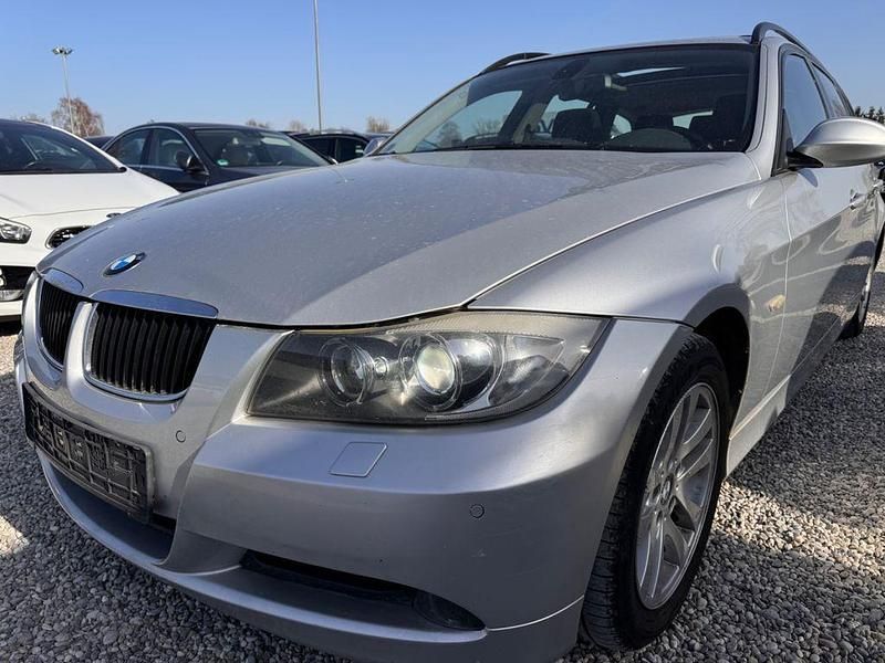 Gebraucht BMW 318 143 PS (105 kW) 2008 Silber Limousine