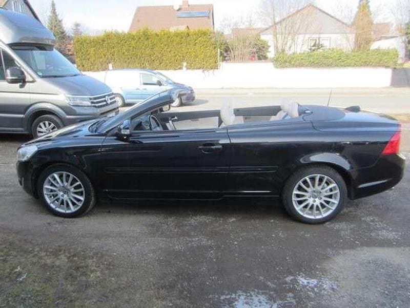 Gebraucht Volvo C70 Summum 177 PS (130 kW) 2012 Black sapphire / metallic Cabrio