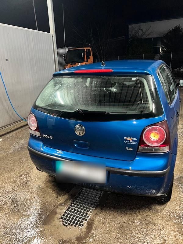 Second-hand VW Polo 74 CP (54 kW) 2007 Albastru Hatchback