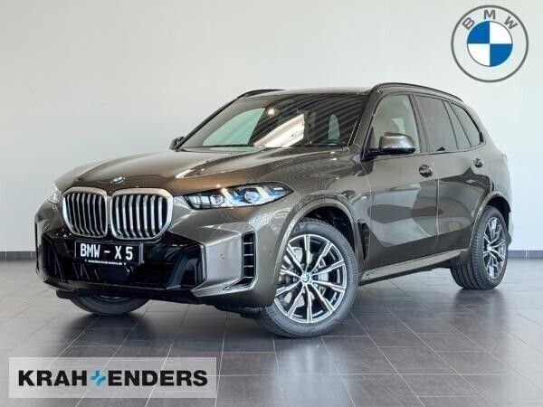 Silber (manhattan metallic) Neu 2025 BMW X5 M Sport SUV | 86.290 € (Superpreis) - Bild 1/4