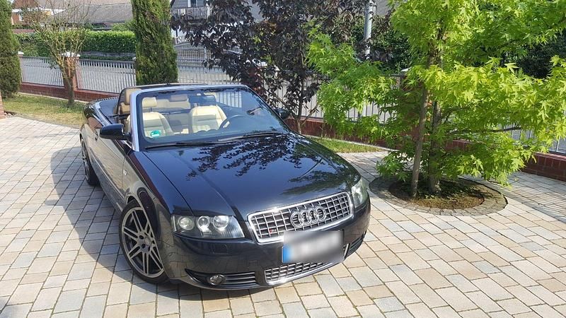Schwarz Gebraucht 2005 Audi A4 Cabriolet S-Line Cabrio | 8.250 € (Teuer) - Bild 1/4