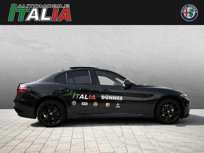 Gebraucht Alfa Romeo Giulia Veloce 209 PS (153 kW) 2020 Schwarz Limousine
