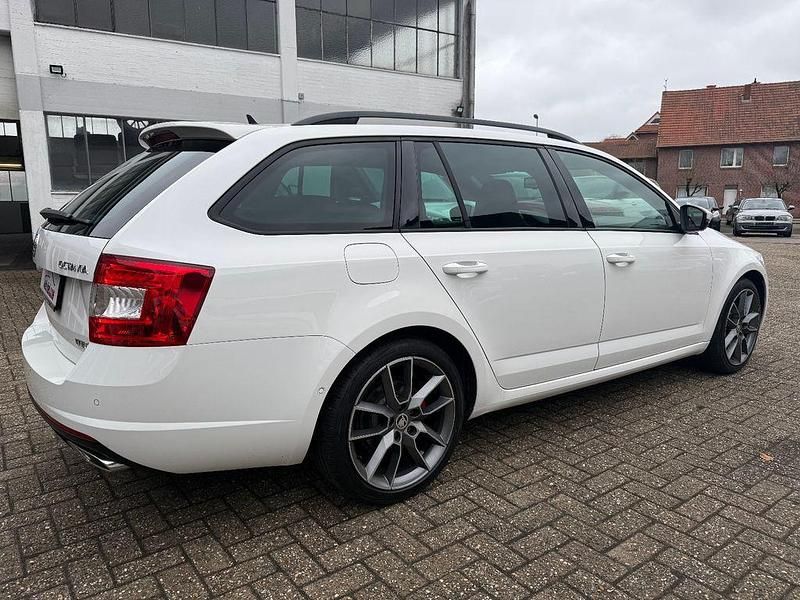 Gebraucht Skoda Octavia RS 184 PS (135 kW) 2013 Weiß Kombi