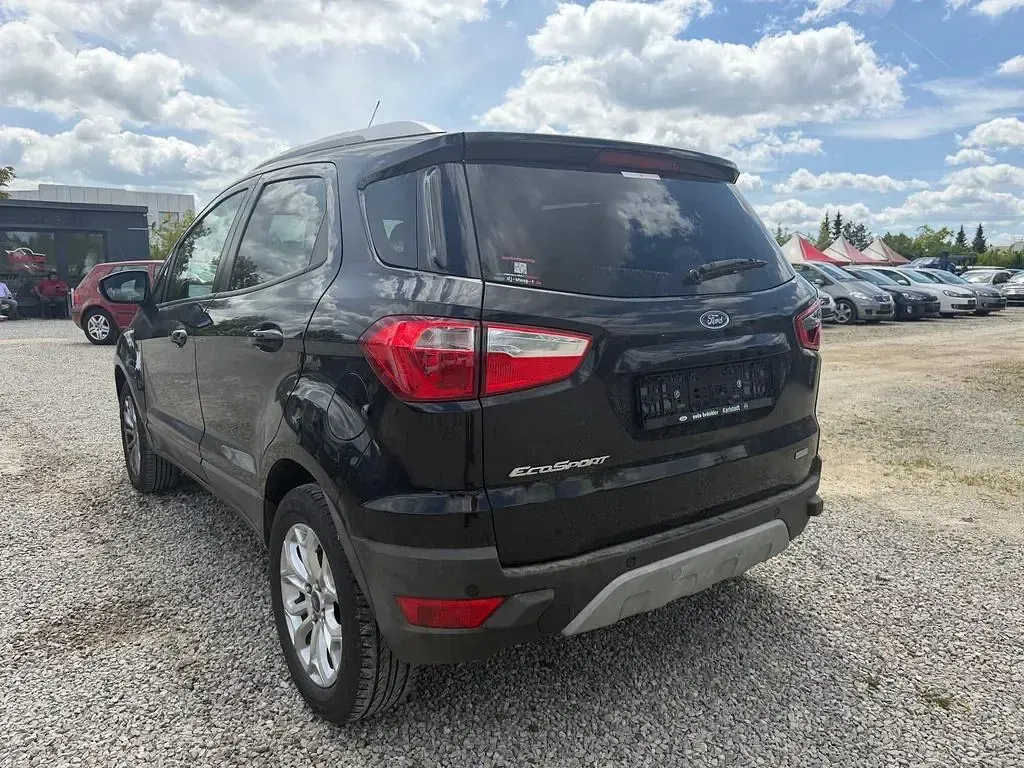 Usado Ford Ecosport Titanium 125 CV (91 kW) 2016 SUV