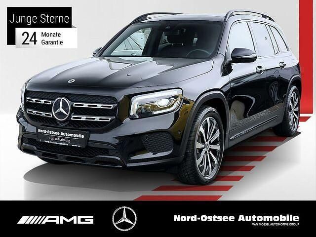 Schwarz metalliclack kosmosschwarz metallic Gebraucht 2022 Mercedes GLB220 Progressive SUV | 29.990 € (Guter Preis) - Bild 1/2