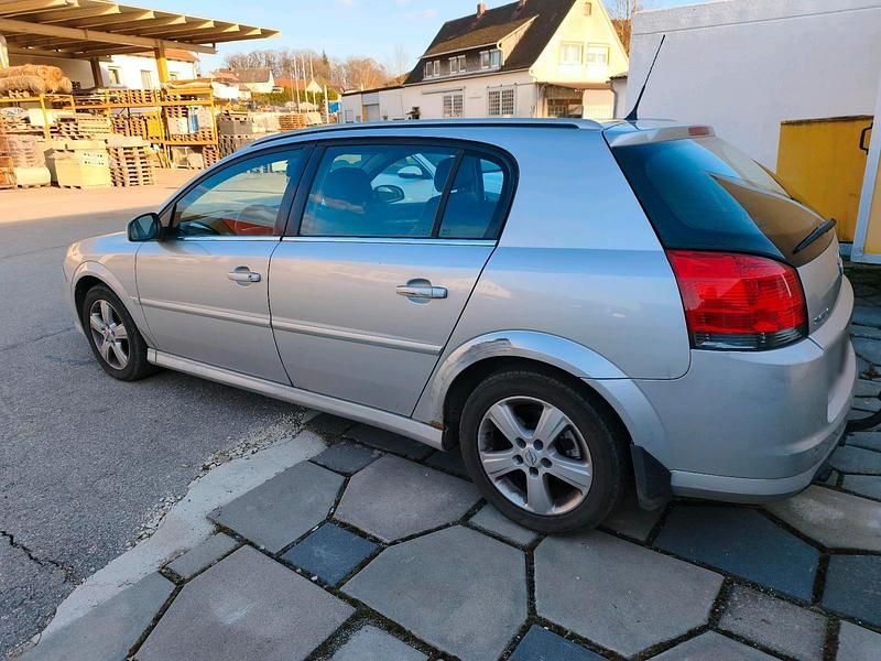 Gebraucht Opel Signum 150 PS (110 kW) 2006 Silber Kleinwagen