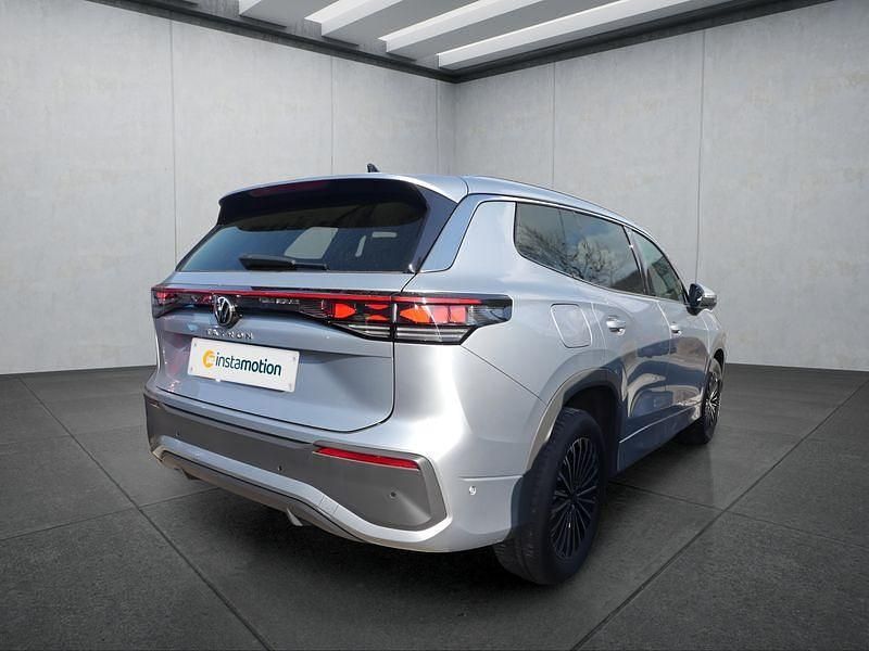 Second-hand VW Tayron 150 CP (110 kW) 2025 Argintiu SUV