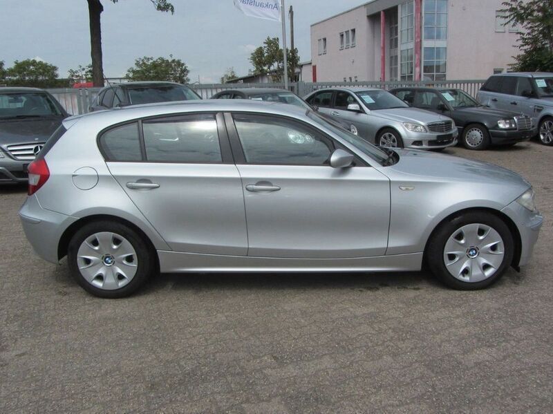 Gebraucht BMW 120 150 PS (110 kW) 2006 Silber Kleinwagen