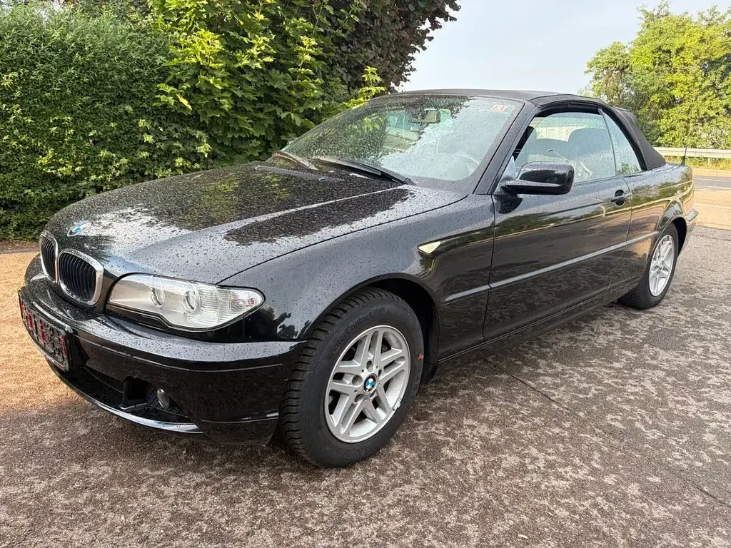 Gebraucht BMW 318 150 PS (110 kW) 2006 Schwarz Cabrio
