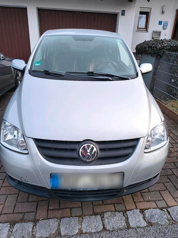 Second-hand VW Fox 55 CP (40 kW) 2006 Argintiu Hatchback