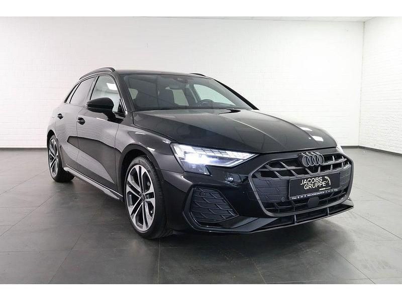 Gebraucht Audi A3 S-Line 150 PS (110 kW) 2024 Schwarz Limousine
