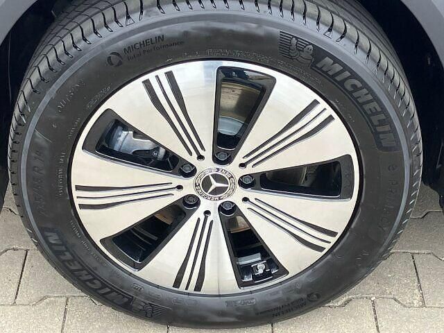 Gebraucht Mercedes EQA250 Progressive 139 kW (190 PS) 2024 Andere farbe SUV