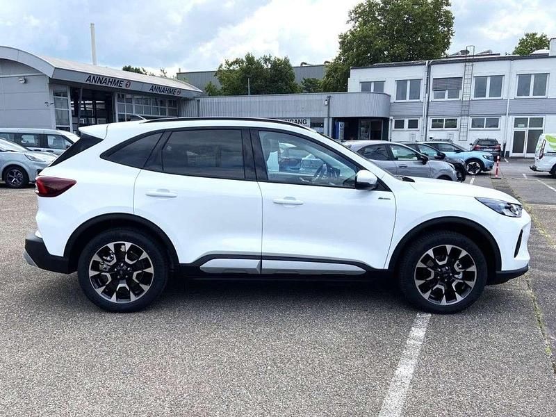 Gebraucht Ford Kuga Active 242 PS (177 kW) 2026 Frozen white SUV