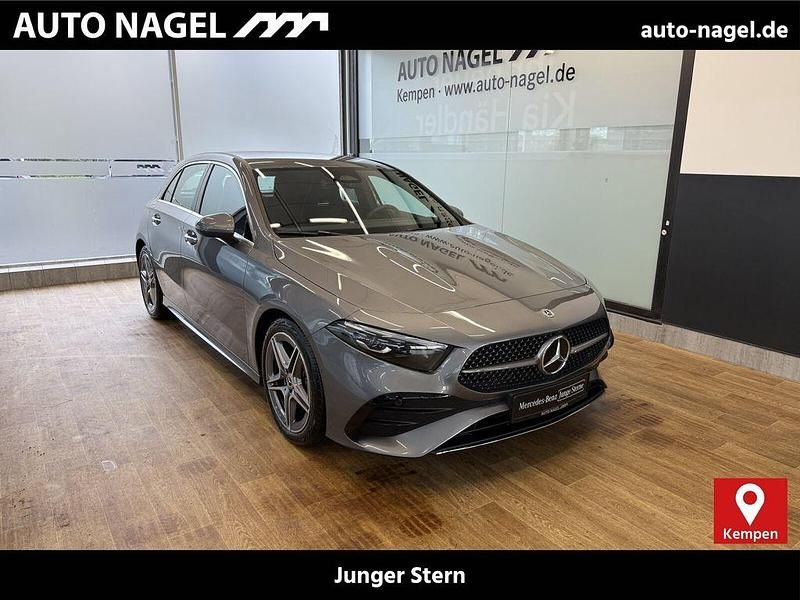 Grau Gebraucht 2025 Mercedes A200 AMG Limousine | 32.746 € (Fairer Preis) - Bild 1/4