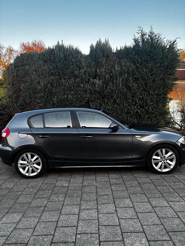 Gebraucht BMW 120 163 PS (119 kW) 2004 Grau Kleinwagen