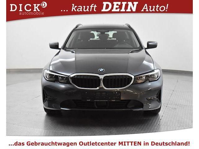 Gebraucht BMW 330e 292 PS (214 kW) 2020 Kombi