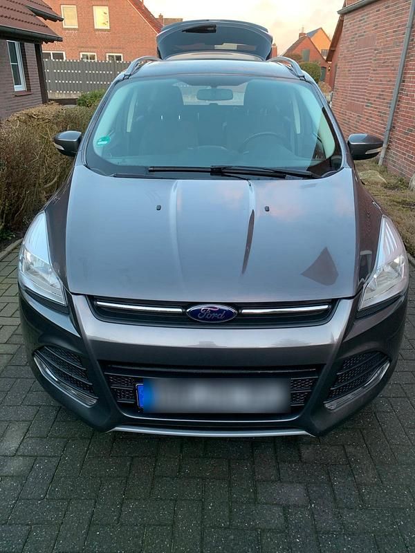 Gebraucht Ford Kuga Trend 150 PS (110 kW) 2014 Grau SUV