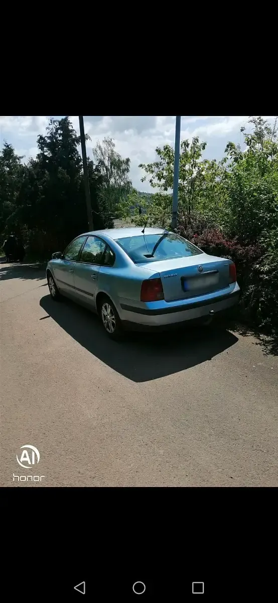 Gebraucht VW Passat 110 PS (80 kW) 1999 Blau Limousine