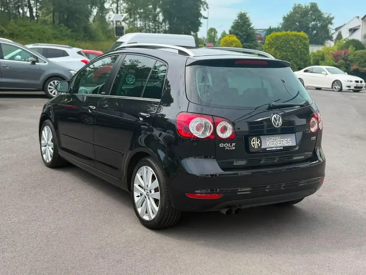 Gebraucht VW Golf VI Style 122 PS (89 kW) 2011 Schwarz Kleinwagen
