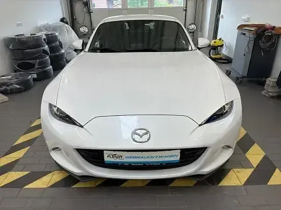 Gebraucht Mazda MX5 Sports-Line 160 PS (117 kW) 2017 Weiss Cabrio
