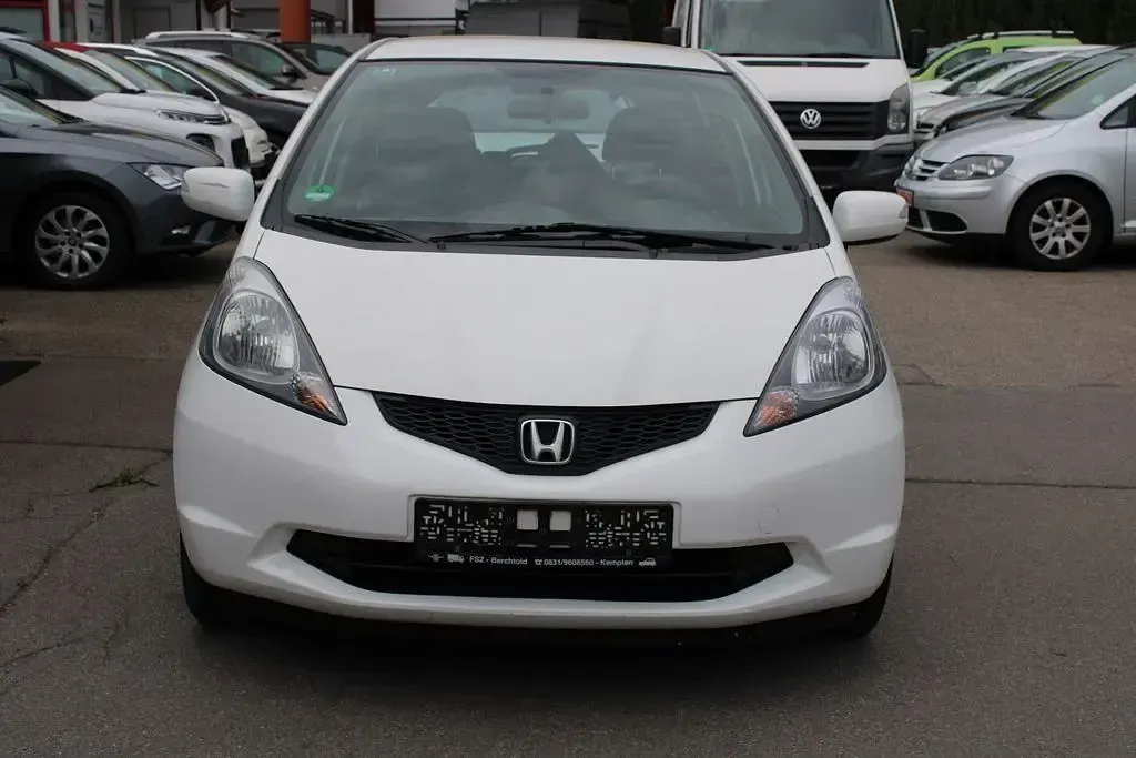 Gebraucht Honda Jazz Comfort 99 PS (72 kW) 2011 Weiß Kleinwagen