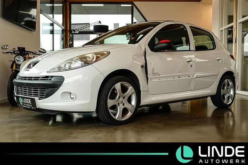 Weiß Gebraucht 2010 Peugeot 206+ Kleinwagen | 1.490 € (Fairer Preis) - Bild 1/4