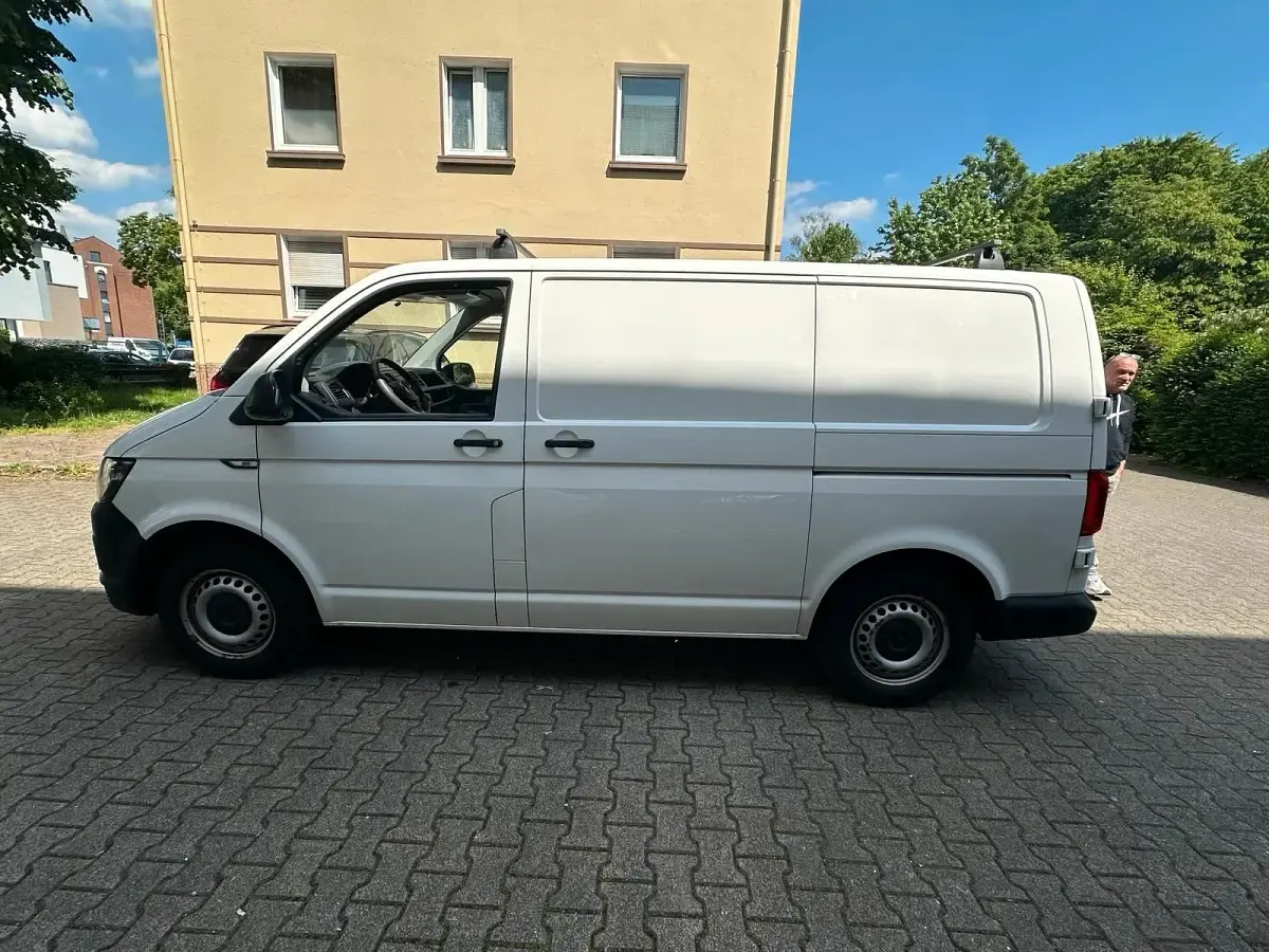 Gebraucht VW Transporter 102 PS (75 kW) 2015 Weiß Van