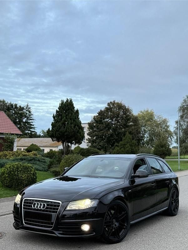 Schwarz Gebraucht 2010 Audi A4 S-Line Kombi | 5.200 € (Superpreis) - Bild 1/4