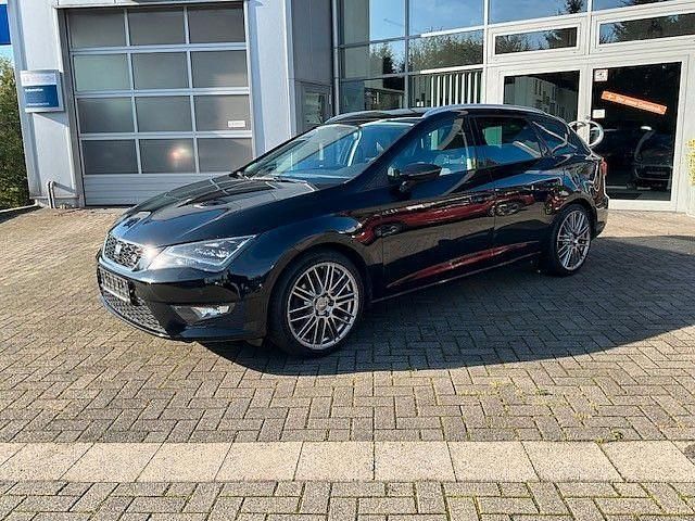 Schwarz Gebraucht 2016 Seat Leon ST FR Kombi | 12.900 € (Fairer Preis) - Bild 1/4