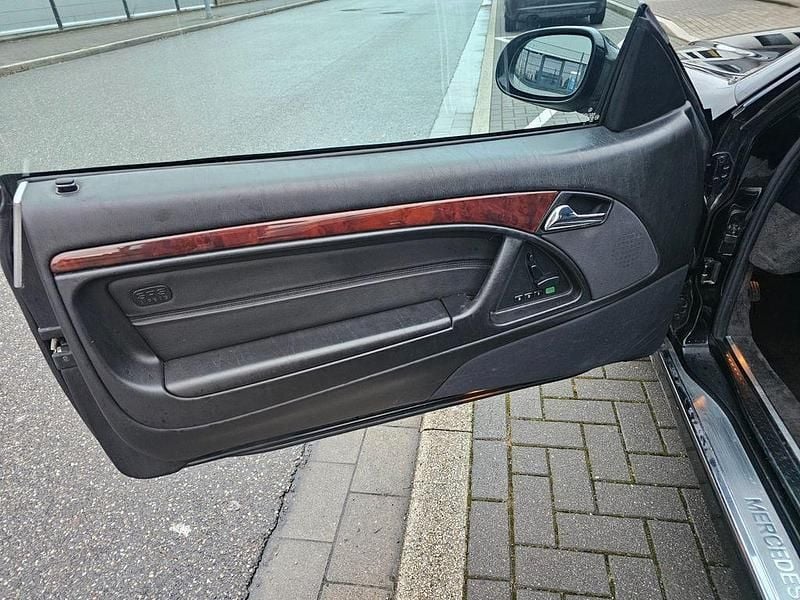 Gebraucht Mercedes SL320 224 PS (164 kW) 1998 Schwarz Cabrio