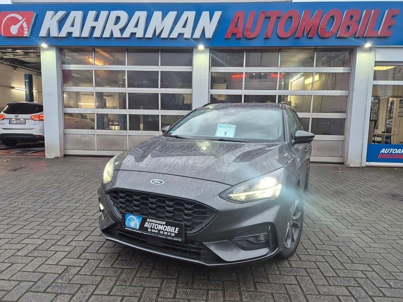 Grau Gebraucht 2021 Ford Focus ST-Line X Kombi | 15.300 € (Fairer Preis) - Bild 1/4
