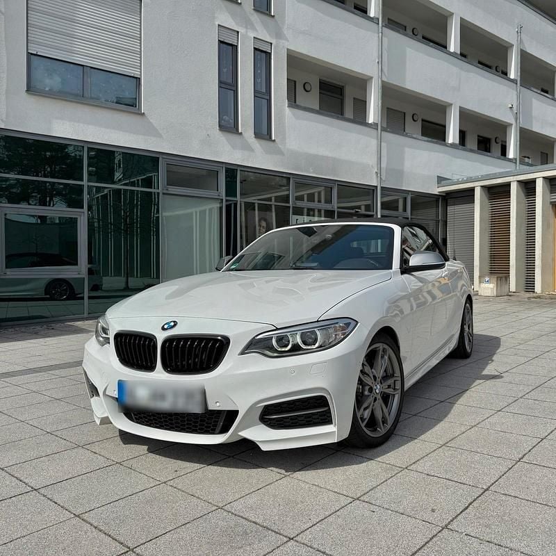 Gebraucht BMW M235 326 PS (239 kW) 2015 Weiß Cabrio