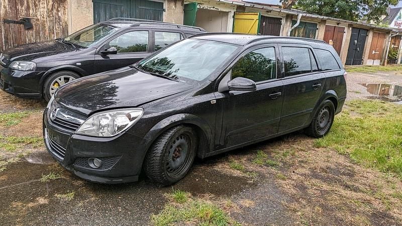 Gebraucht Opel Astra 120 PS (88 kW) 2007 Schwarz Kombi