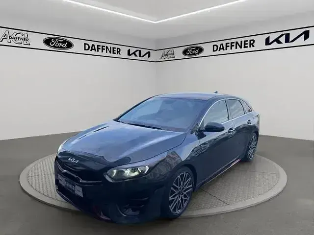 Gebraucht Kia ProCeed GT GT 204 PS (150 kW) 2023 (h8g) pentametal met. Kleinwagen