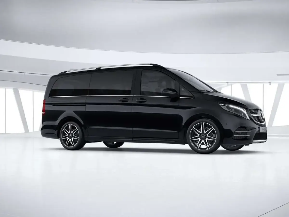 Gebraucht Mercedes V300 AMG 237 PS (174 kW) 2022 Obsidianschwarz metallic Van / Kleinbus