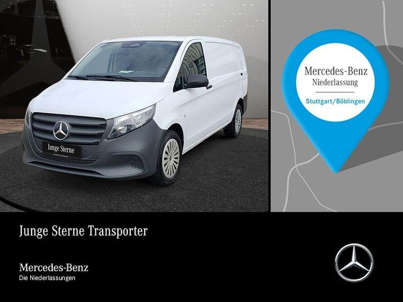 Weiß Gebraucht 2024 Mercedes Vito Van | 36.271 € (Guter Preis) - Bild 1/4