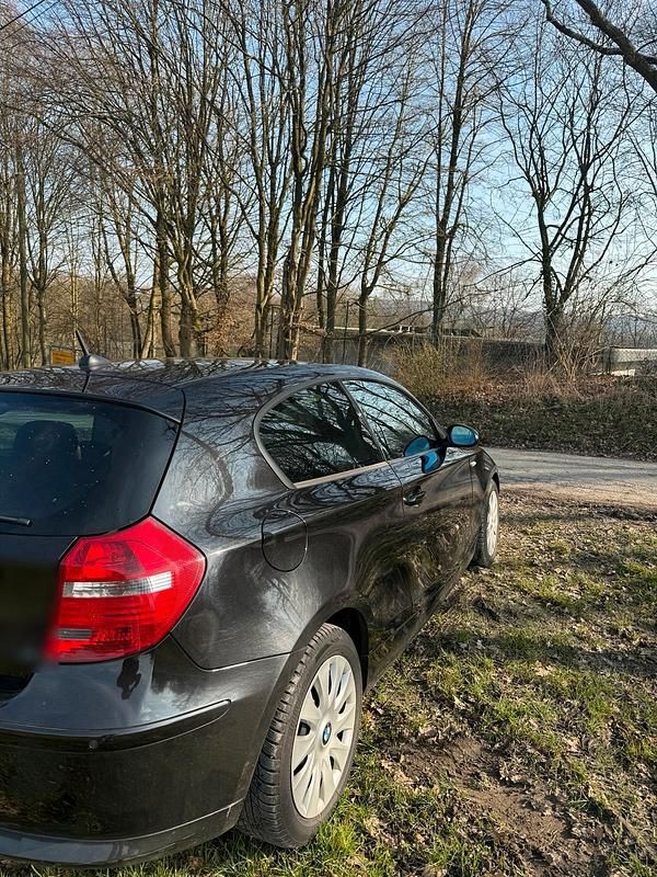Gebraucht BMW 118 Coupé 143 PS (105 kW) 2007 Schwarz Coupé